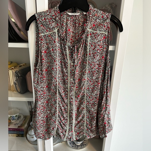 Floral Tie, Button-Up Blouse - Picture 3 of 7